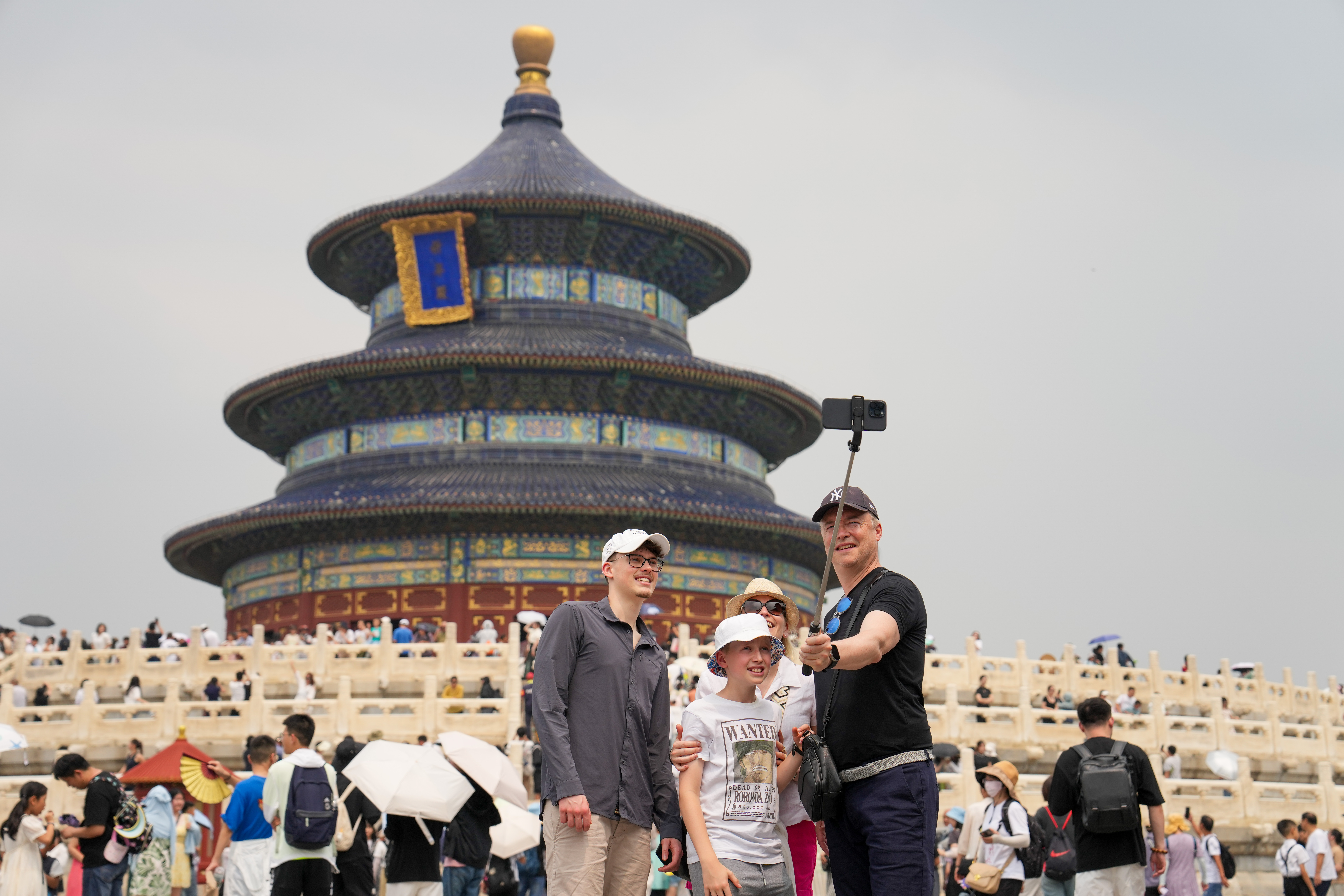 星辉娱乐主管：港媒：“中国旅游”视频粉碎西方媒体抹黑